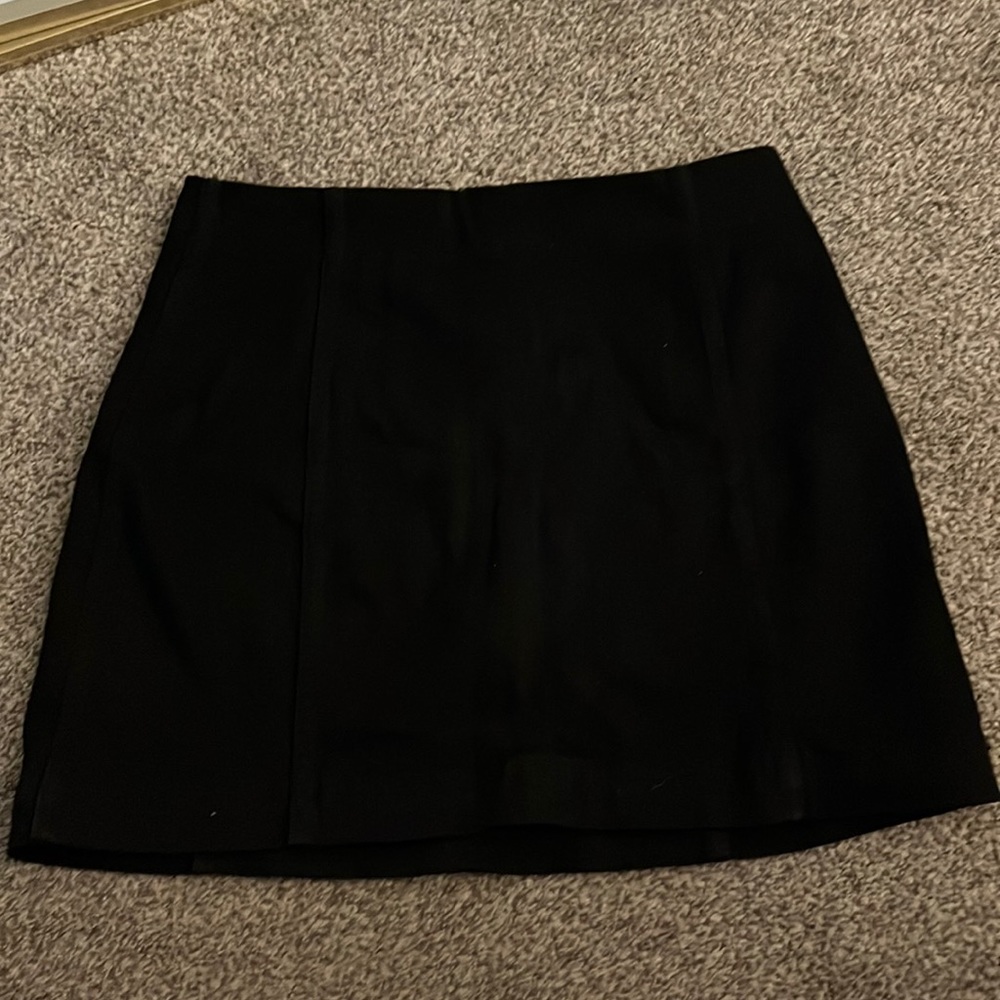 wild fable black mini skirt, size 8